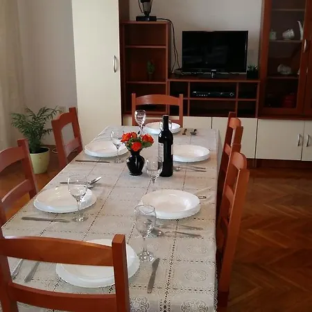 Apartment Dukic *